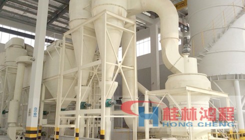 桂林鸿程建筑垃圾固废物循环利用环保型磨粉机：HC系列大型摆式磨粉机