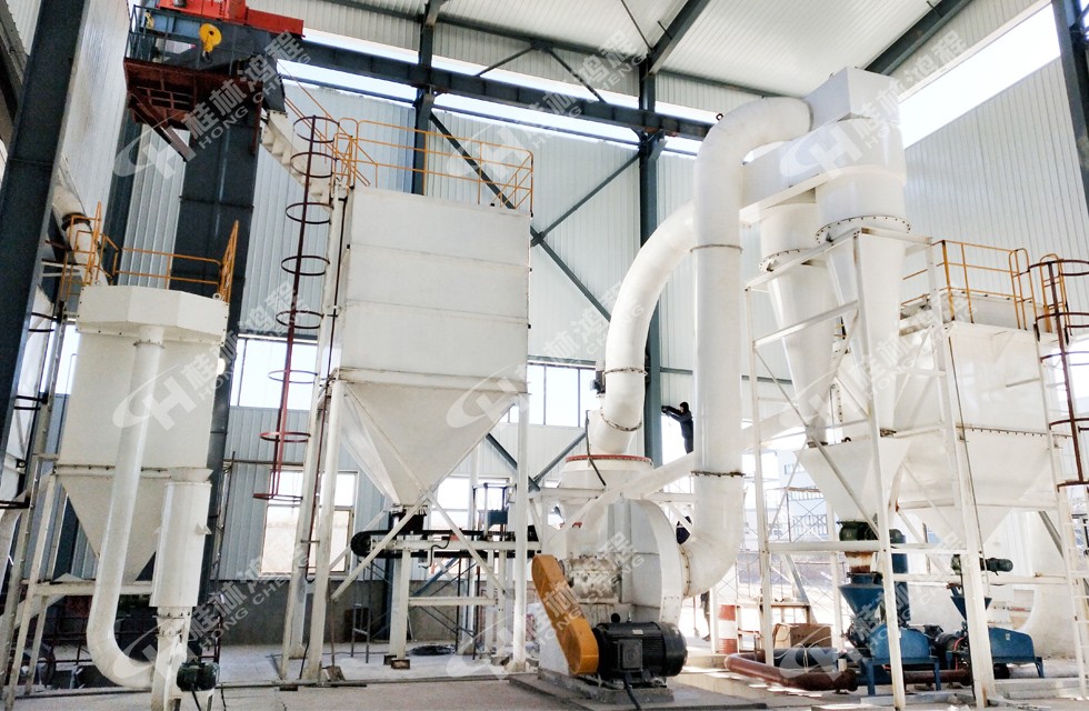 鸿程氧化钙粉生产线HC1500摆式磨粉机