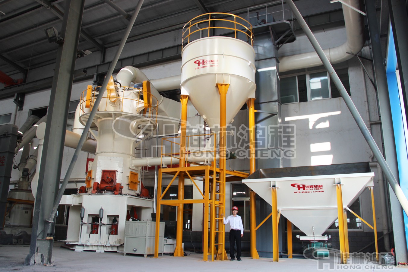 桂林鸿程新型磨粉设备，方解石超细粉立磨机，立磨，80-2500目方解石粉超细立磨粉机：HLMX系列超细立式磨粉机