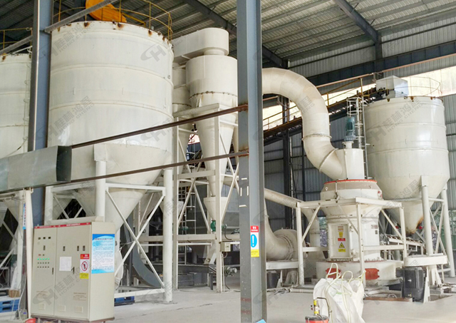 桂林鸿程磨粉机高效制备白云石 桂林鸿程磨粉机高效制备白云石