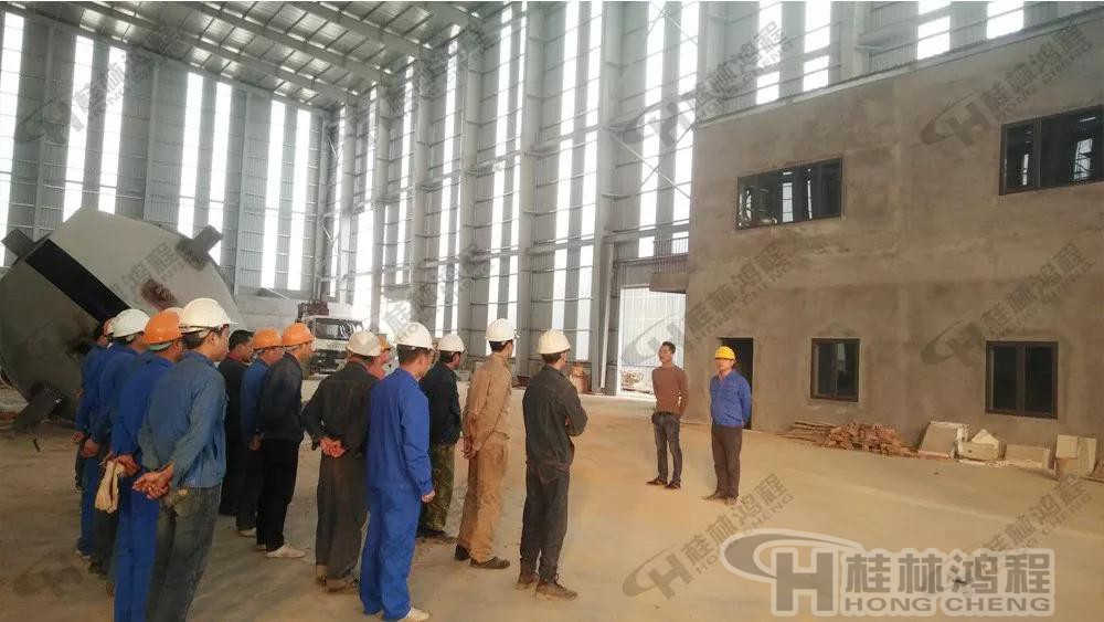 桂林鸿程001号磨粉机生产线EPC项目总包超细立磨 桂林鸿程001号磨粉机生产线EPC项目总包超细立磨