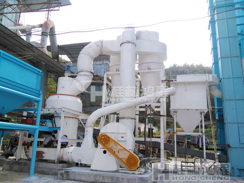 HC1700鸿程节能新环保大型雷蒙磨粉机