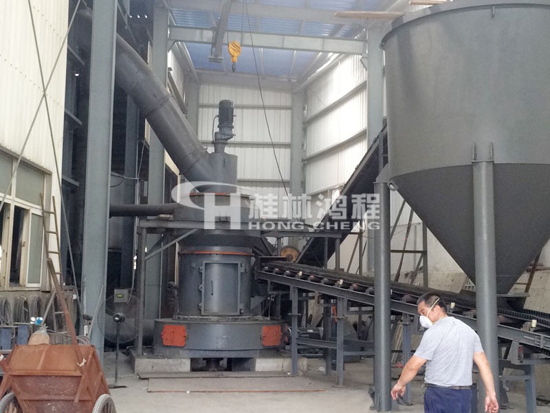 安徽铜矿石干磨设备桂林鸿程HC摆式磨粉机