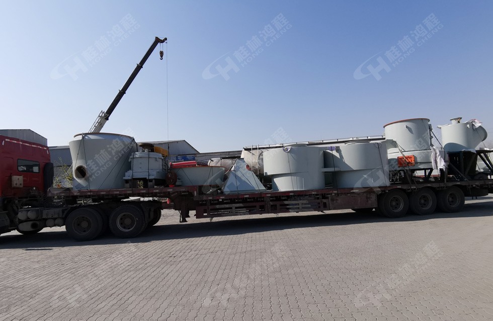 桂林鸿程HC大型氢氧化钙生产线(15吨小时)到达华北地区客户现场 桂林鸿程HC大型氢氧化钙生产线(15吨小时)到达华北地区客户现场