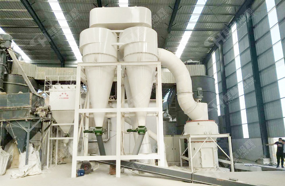 HC1700硅钙雷蒙磨粉机80目到400目的硅钙制粉设备