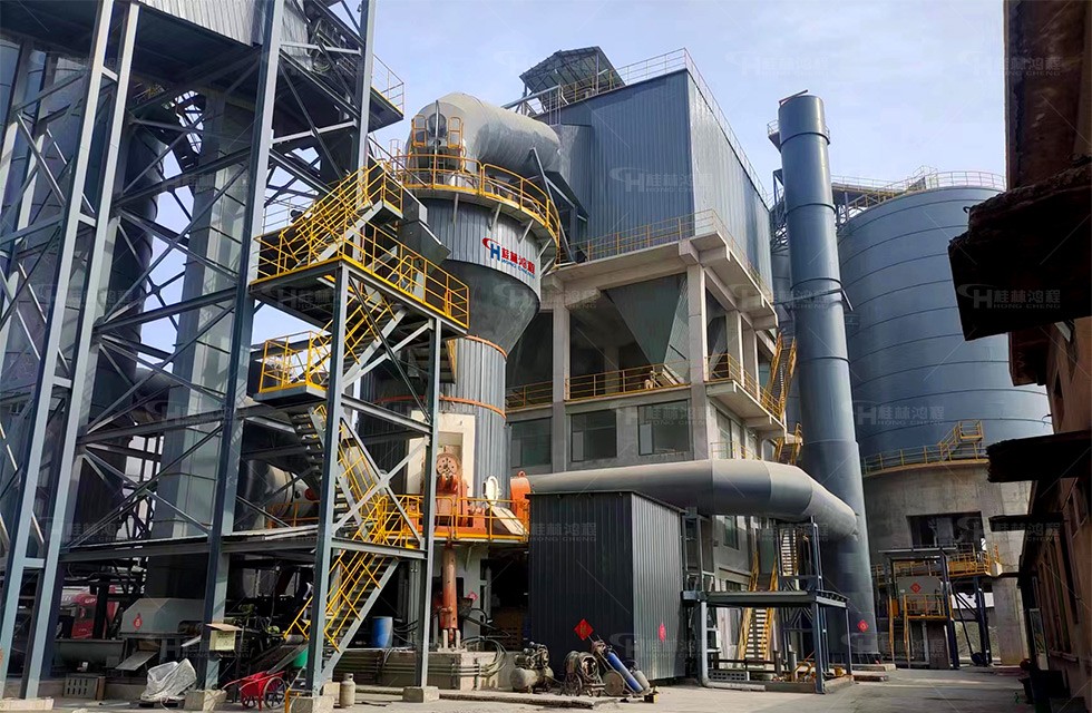 大型碳酸锰矿立磨机