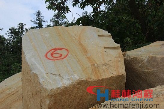 白泡石,白泡石磨粉机,白泡石粉 schyw1523460995.jpg