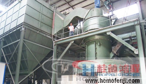 桂林鸿程环保型电厂脱硫用高产高效大型摆式磨粉机：HC大型摆式磨粉机HC2000大型磨粉机g