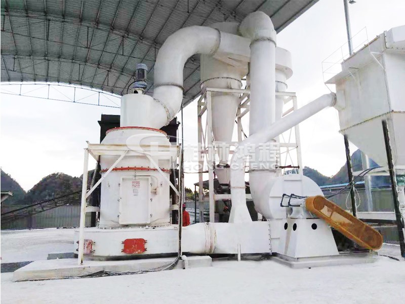 鸿程矿山机械的大型石粉磨机 150目大型石粉磨机 HC1900摆式磨粉机贵州客户 鸿程矿山机械的大型石粉磨机 150目大型石粉磨机 HC1900摆式磨粉机贵州客户