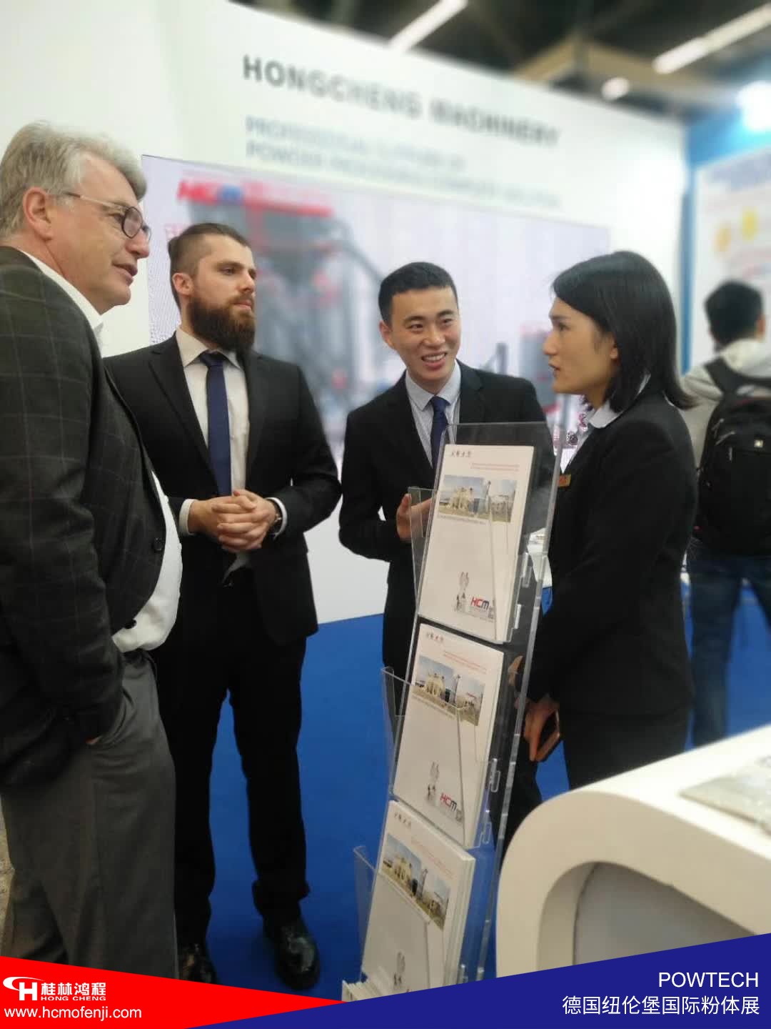 中国桂林鸿程磨粉机厂家参加德国纽伦堡国际粉体工业展览会POWTECH 2019