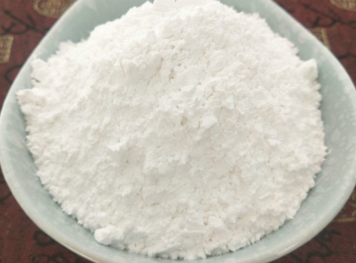 废石膏板粉碎磨粉机生产的石膏粉