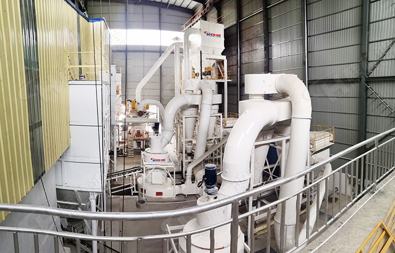 HC1700纵摆磨粉机 某地区客户购置两台安装完毕