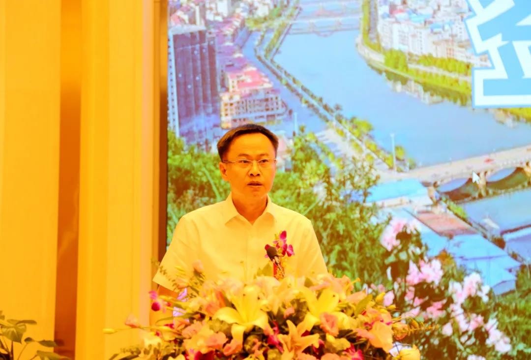 灌阳县委书记周春涌致辞 灌阳县委书记周春涌致辞