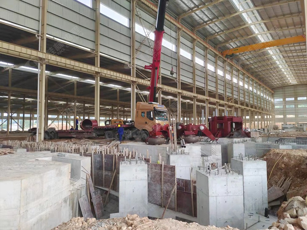 购鸿程9台1700HLMX辊式超细立磨机!客户信任能让人从心底感受到掉泪的温暖!