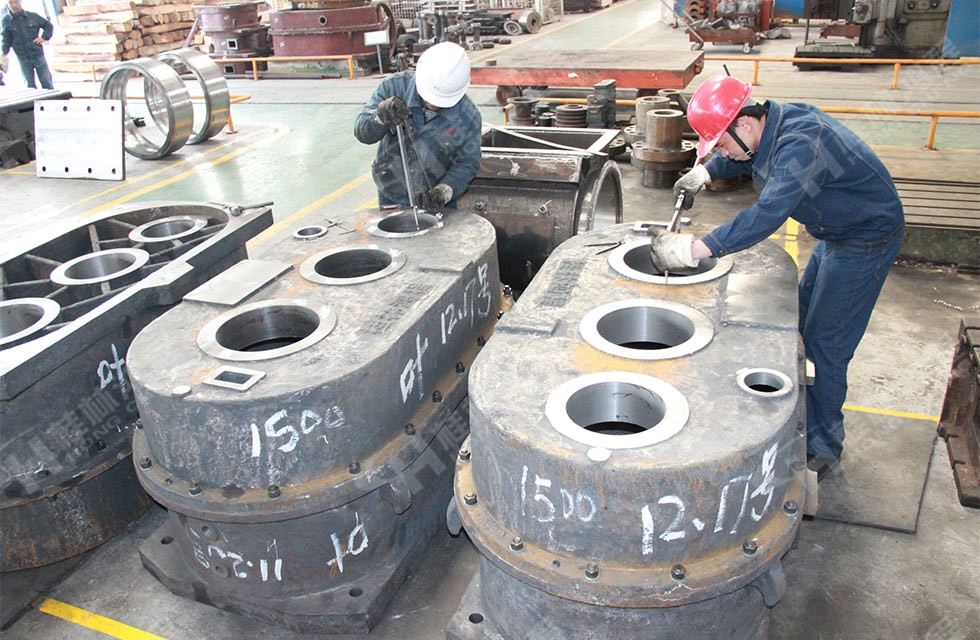 广西雷蒙磨粉机 广西雷蒙磨粉机