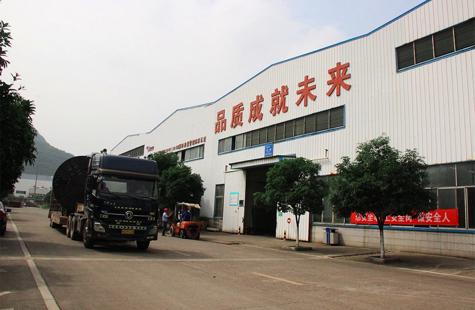 桂林磨粉机公司 桂林磨粉机公司