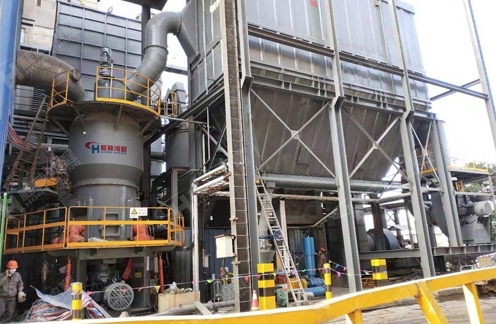 干式铁矿超细破碎研磨设备