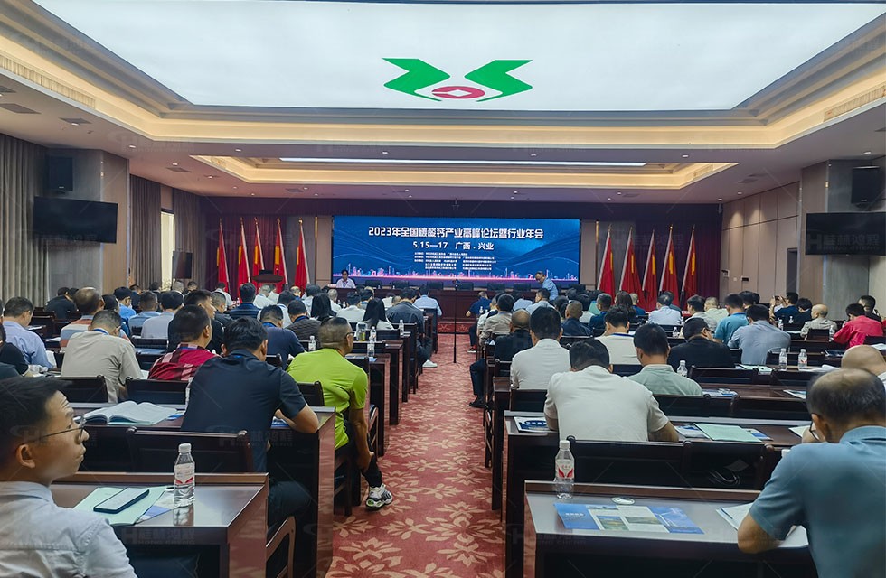 1684465815493403.jpg 碳酸钙1.jpg